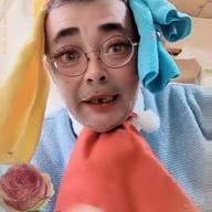 佐賀の真ちゃん🌈🍓🐤🐤-雪が降る-ADAMO