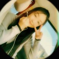 ゆみち🐰🤍🐼(White-冷たい頬-スピッツ