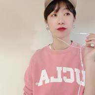 もちもちもちこ🍚近畿🐯👑🦌🏯-菫-Chevon