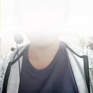 asaki-ピースサイン-米津玄師