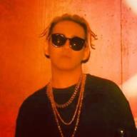 なかだりゅーすけ